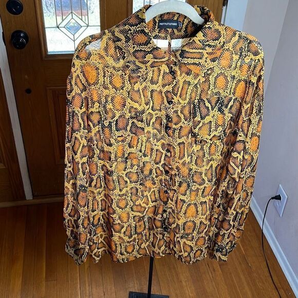 Pretty Little Things Sheer Snake Print Pocket Detail Oversized Shirt Orange Larg - Picture 2 of 10